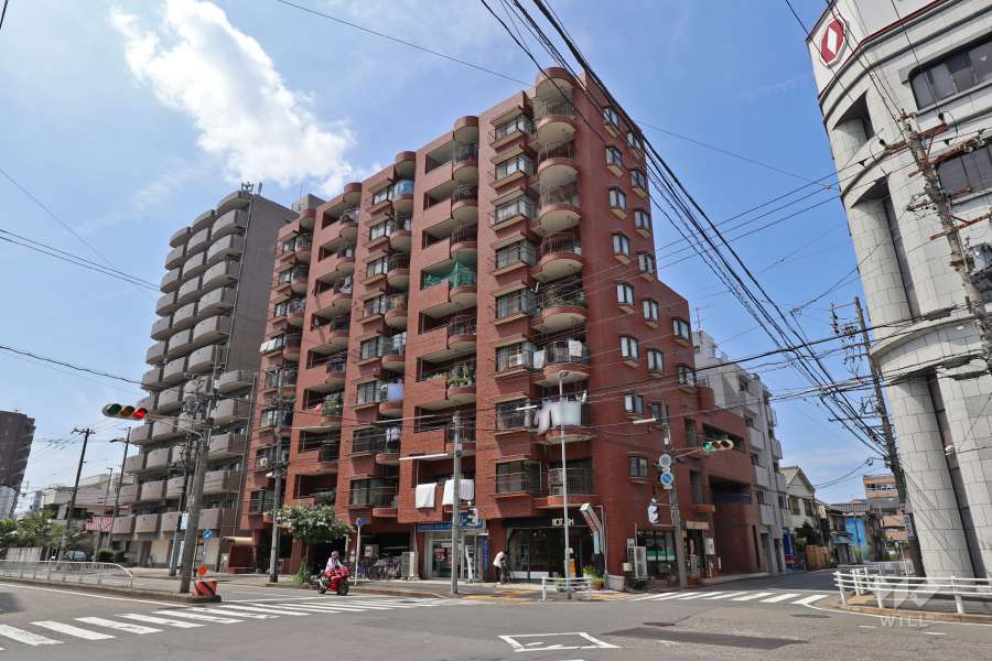 トーカンマンション名古屋第7の外観（南東側から）