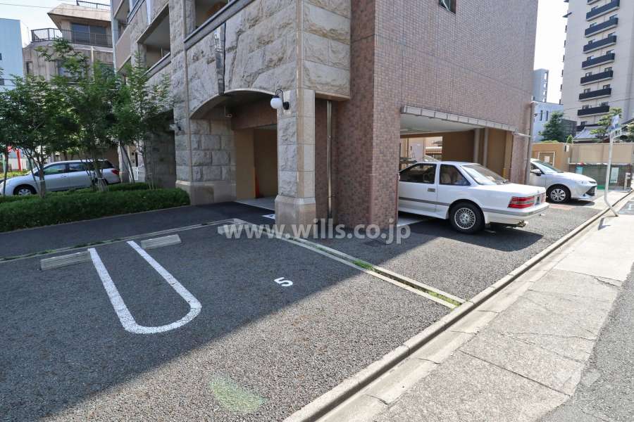 敷地内駐車場(屋外平面式)