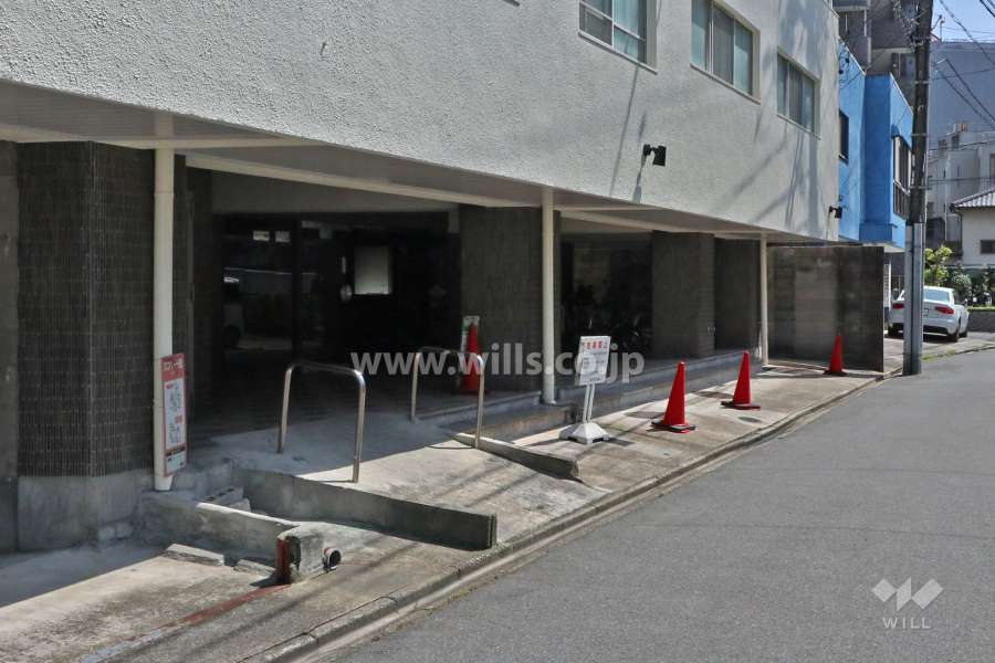 エントランスアプローチ