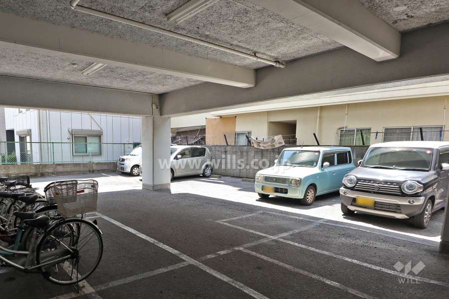敷地内駐車場（平面式）