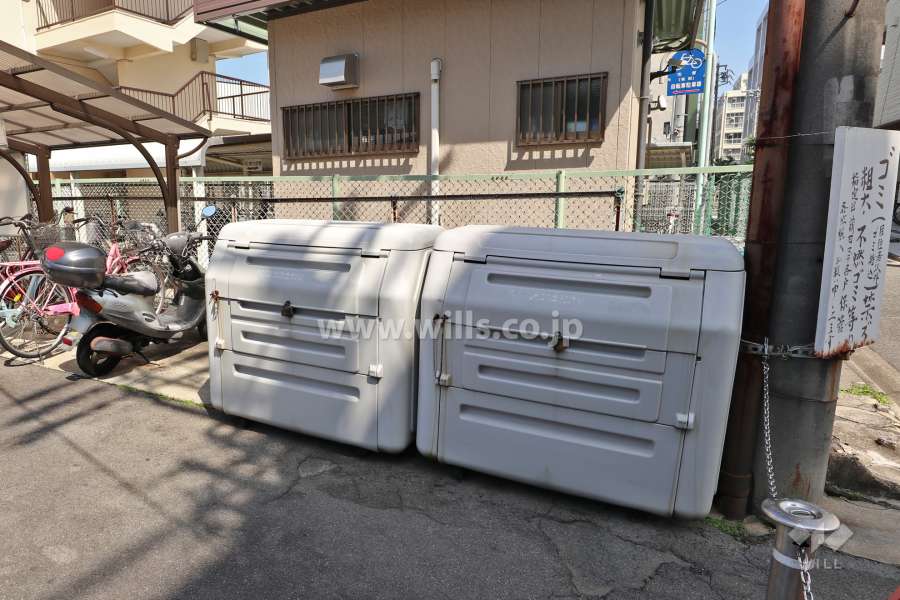ゴミ置き場