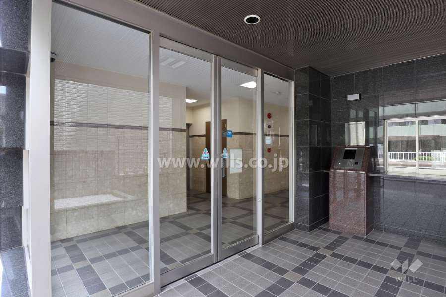 エントランスホール