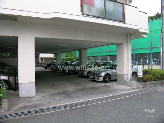敷地内駐車場