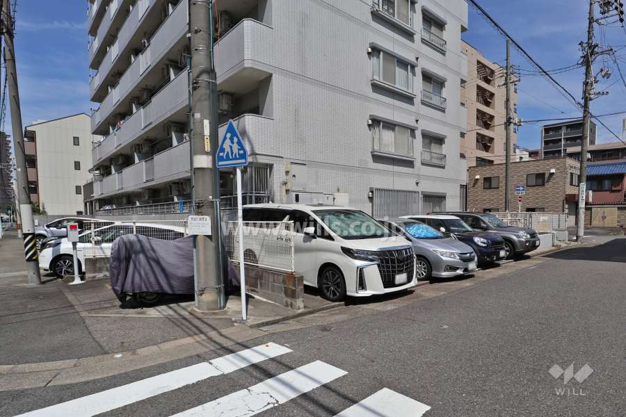 敷地内駐車場(屋外平面式)