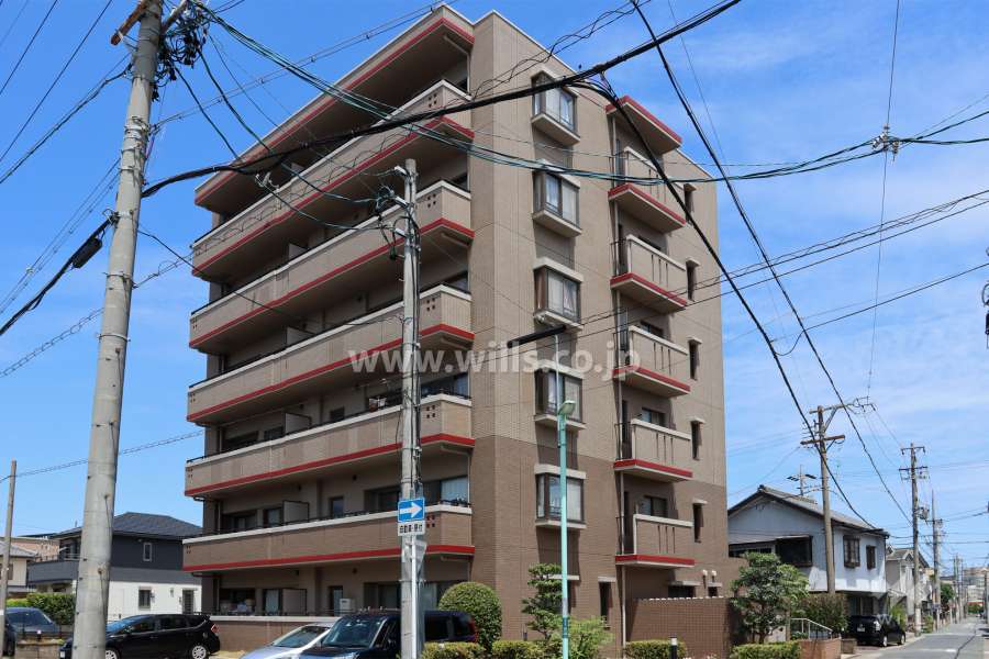野村ステイツ長戸井町カーサロッソの外観（南東側から）