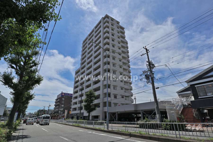 サンパーク本陣の外観（東側から）