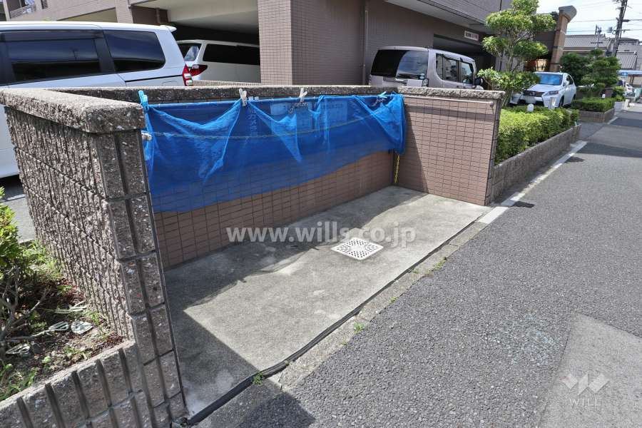 ゴミ置き場