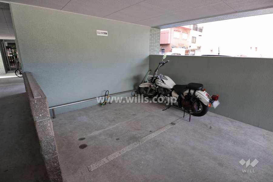 バイク置き場
