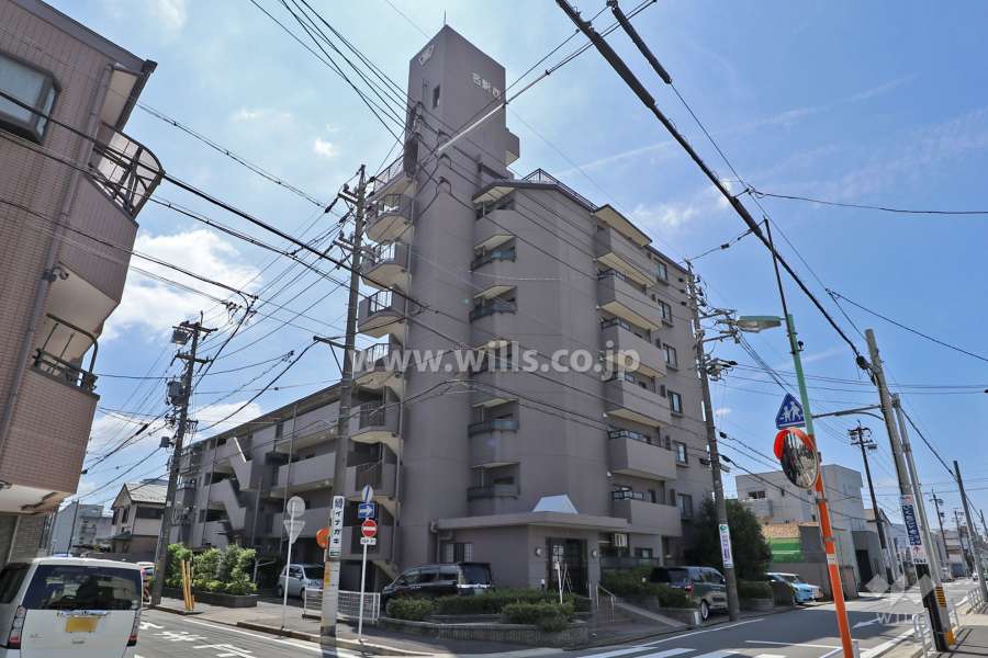 宝マンション名駅西の外観(北西側から)