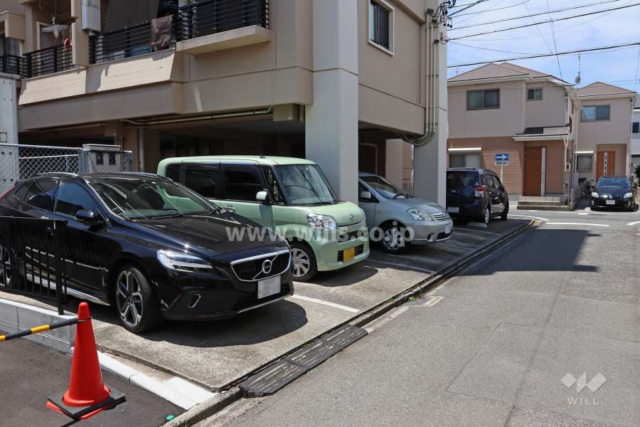敷地内駐車場（屋外平面式）