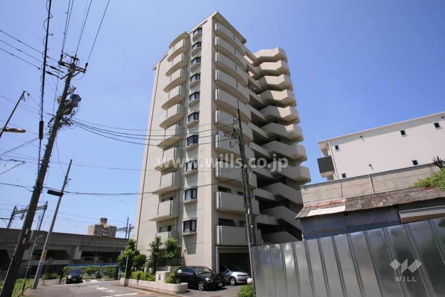 グローリアス八田の外観（北東側から）