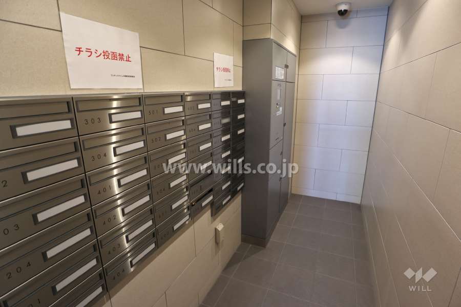 宅配ボックスと共用ポスト