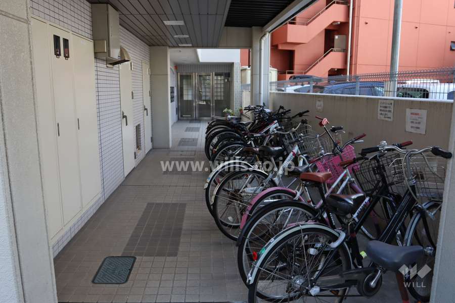 駐輪場