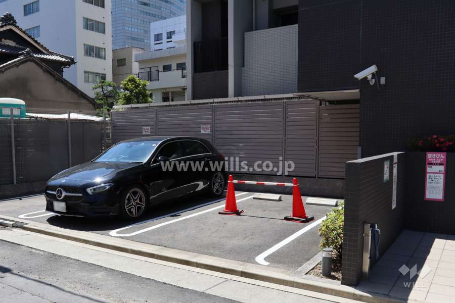 敷地内駐車場（屋外平面式）
