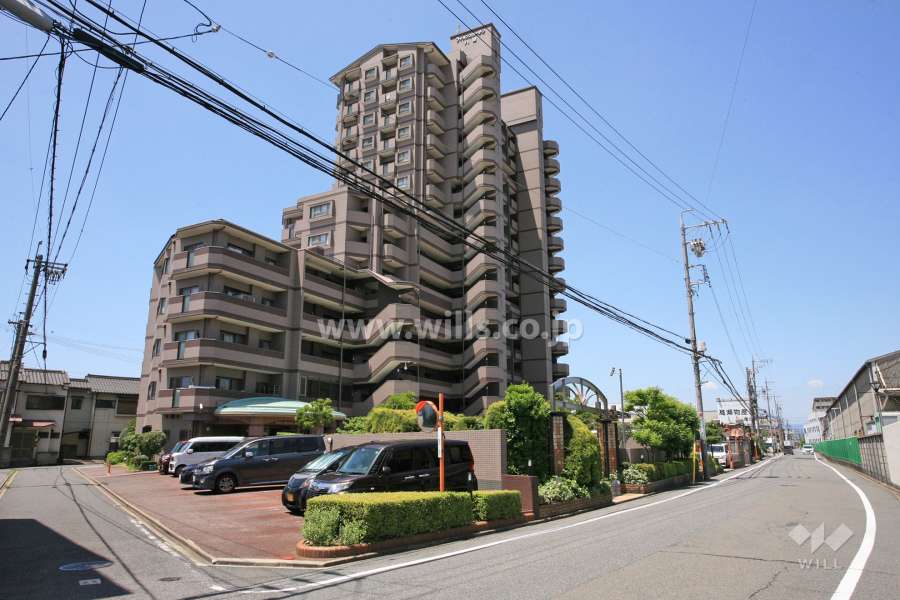 ライオンズガーデン八田の外観（北東側から）