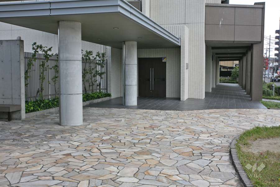 エントランスアプローチ