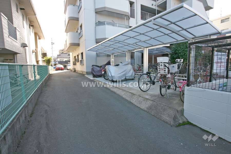 駐輪場