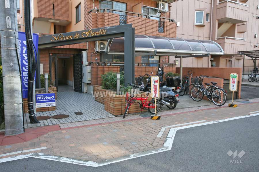 エントランスアプローチ