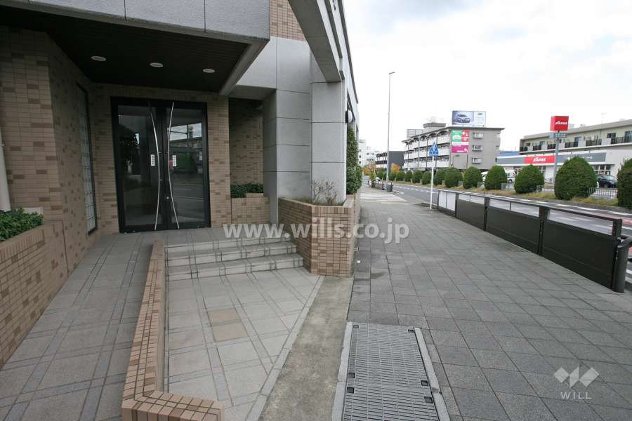 エントランスアプローチ