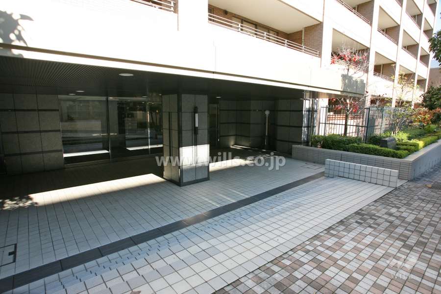 エントランスアプローチ