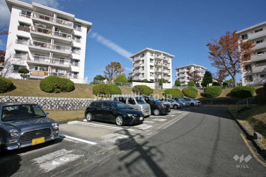 敷地内駐車場(屋外平面式)