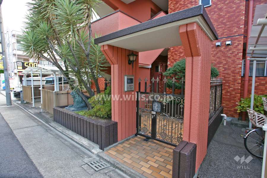 サブエントランス