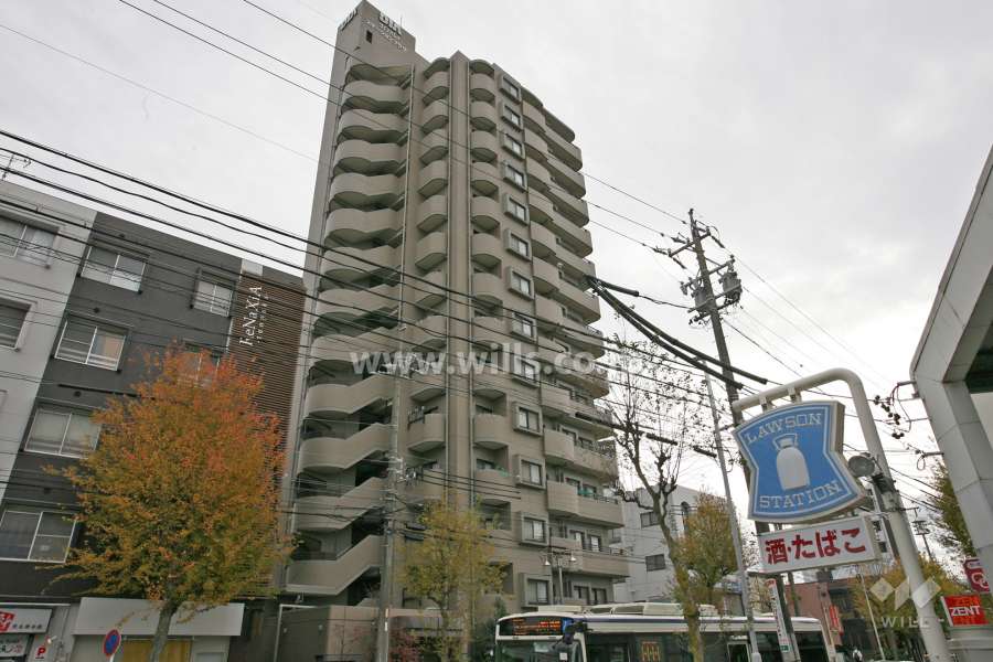 ダイアパレスステーションプラザ原の外観