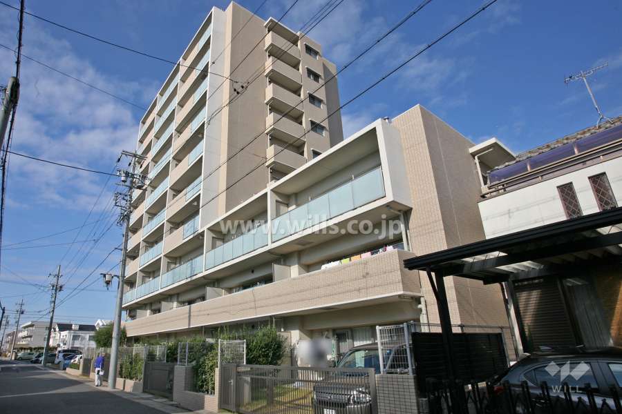 アトレ植田シーズンテラスの外観(南側から)