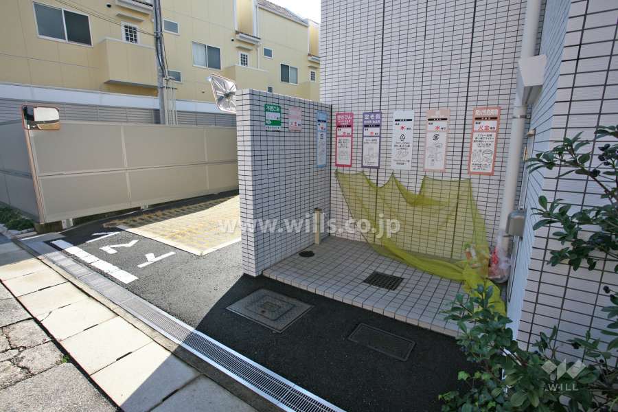 ゴミ置き場