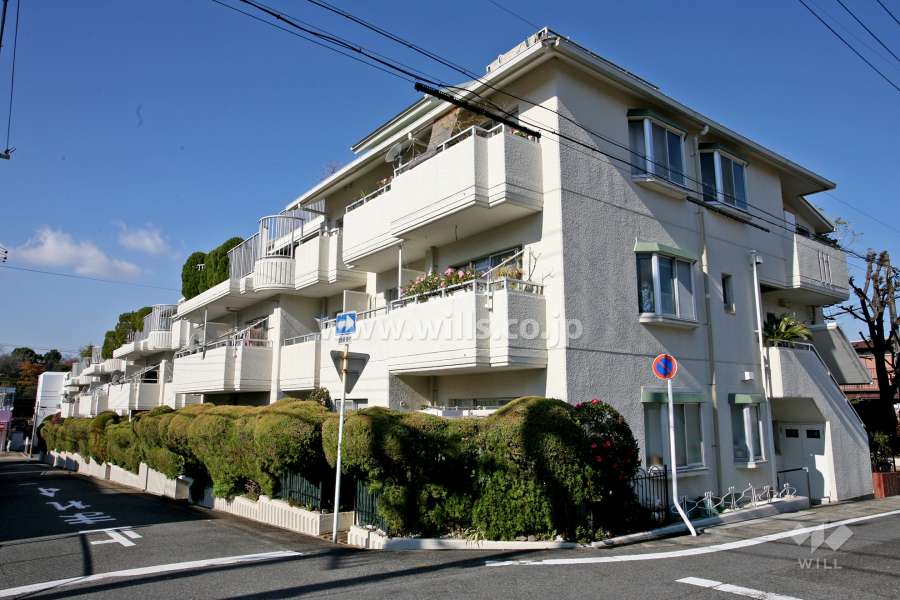 エスポア原の外観（南東側から）