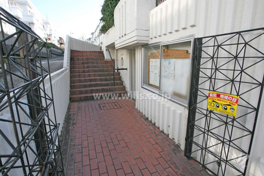 エントランスアプローチ