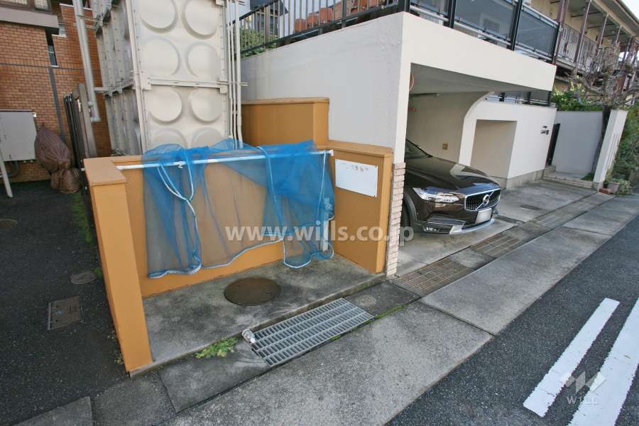 ゴミ置き場