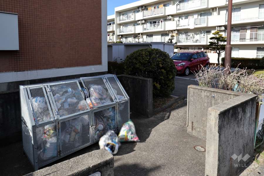 ゴミ置き場