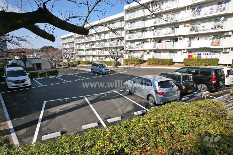 敷地内駐車場（屋外平面式）
