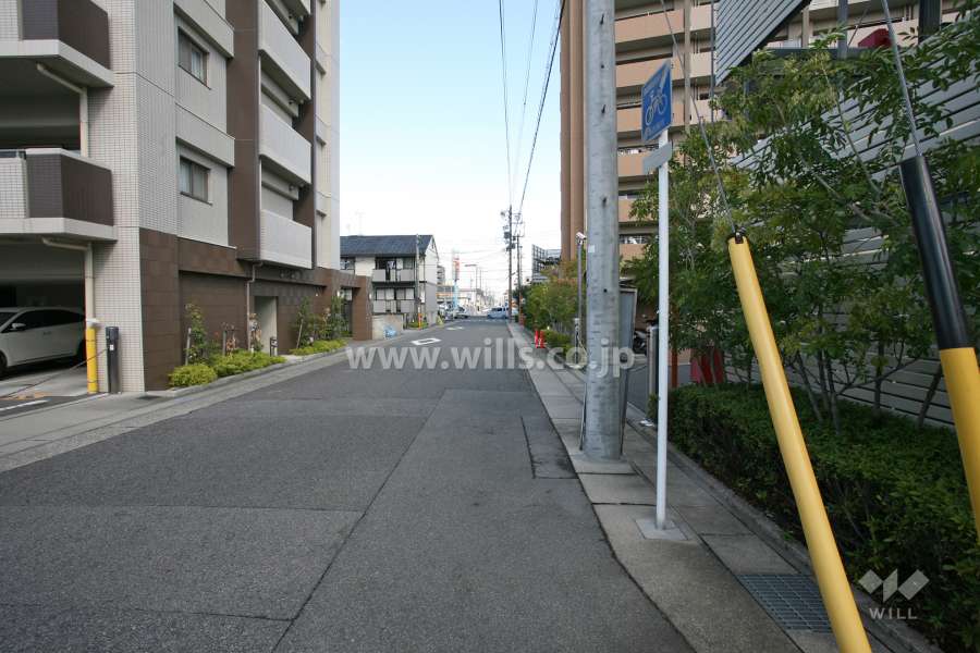 敷地の前面道路