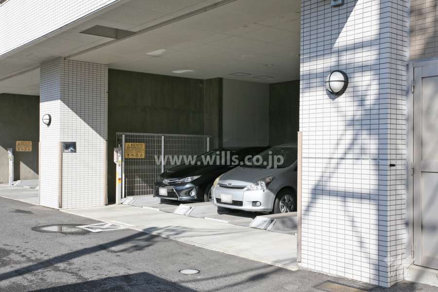敷地内駐車場(屋内機械式)