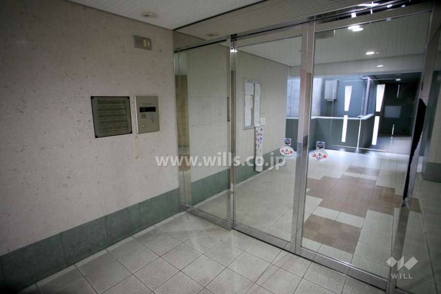 エントランスホール