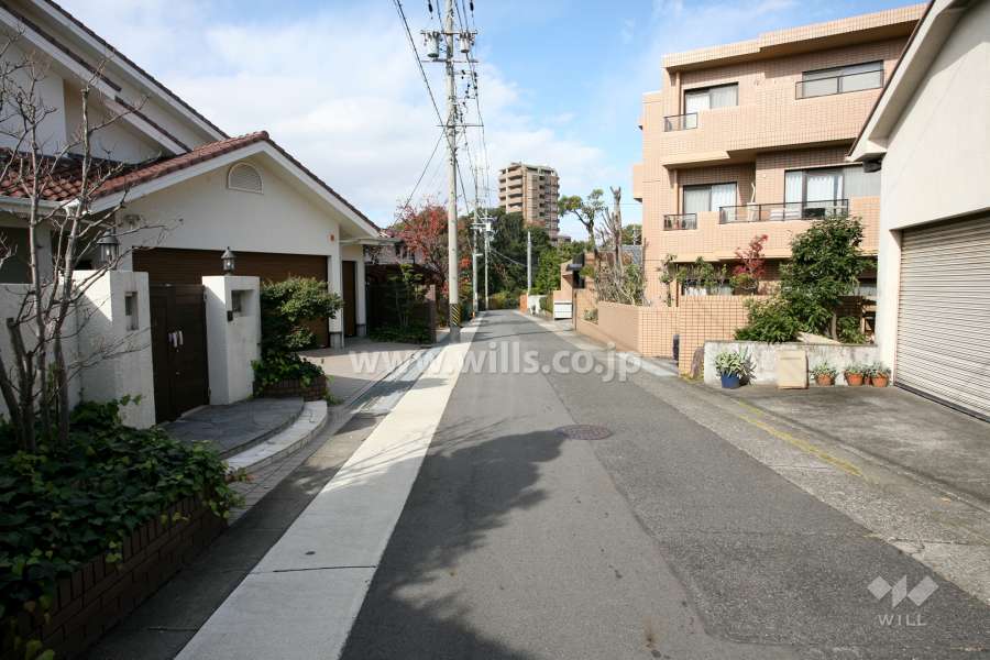 敷地の前面道路