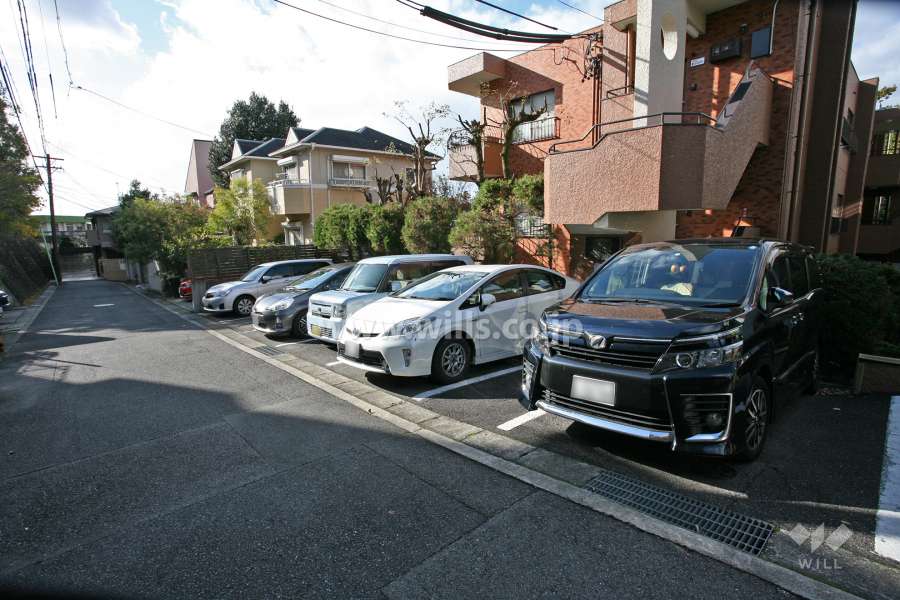 敷地内駐車場（屋外平面式）