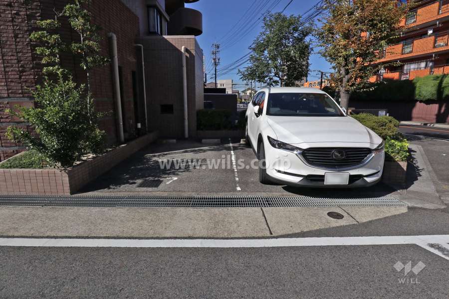敷地内駐車場（屋外平面式）