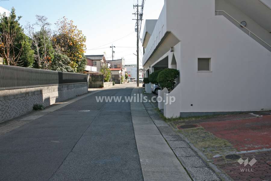 敷地の前面道路