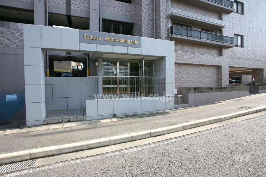 エントランスアプローチ