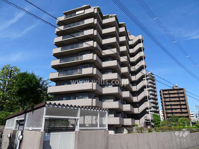 東急ドエル・アルス江坂の外観（南側から）