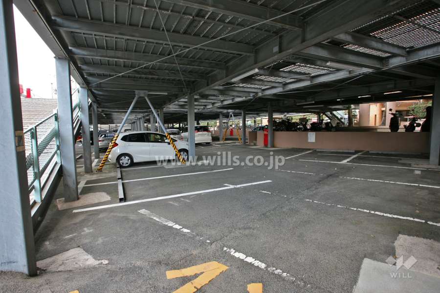 敷地内駐車場（自走式）