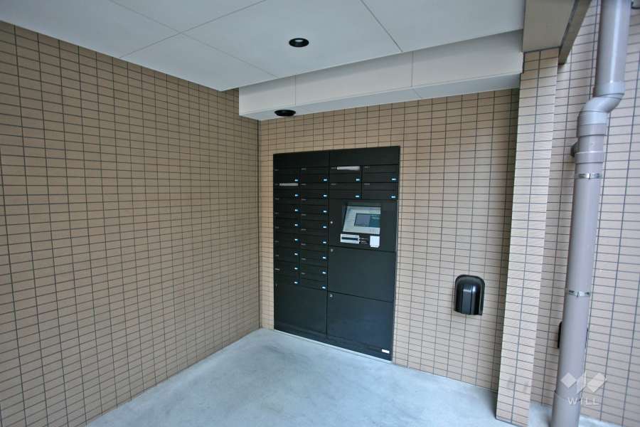 宅配ボックスと共用ポスト