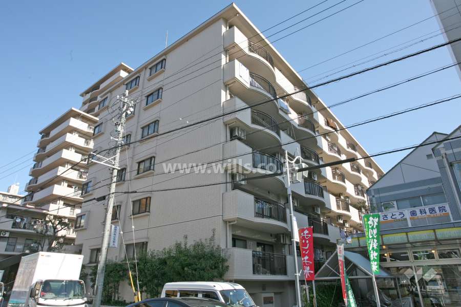シティコーポ植田A棟の外観（南西側から）