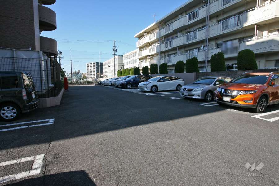 敷地内駐車場(屋外平面式)