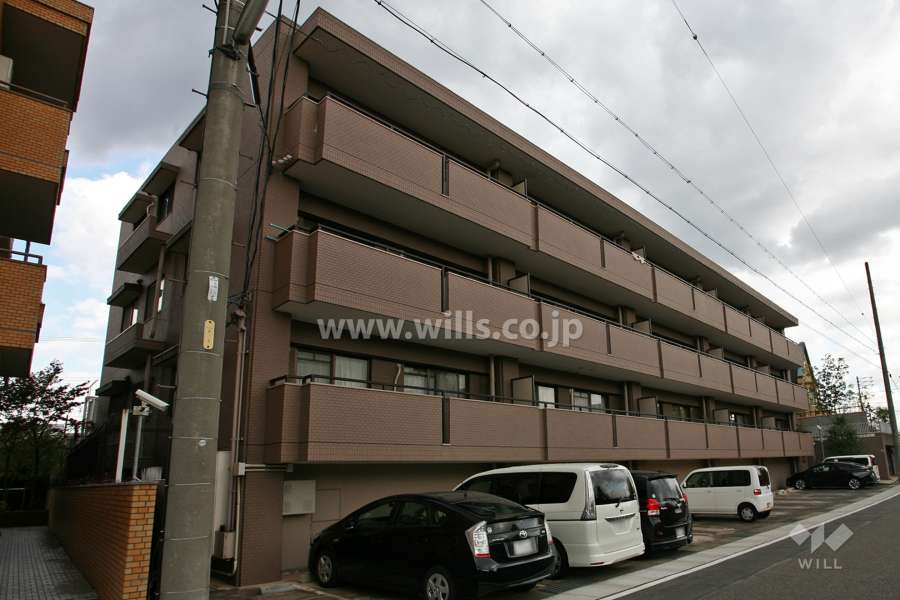 ベルモンド植田山の外観（南西側から）