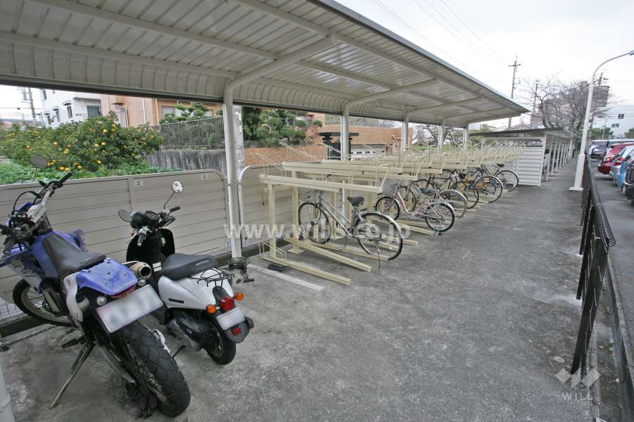 バイク置き場