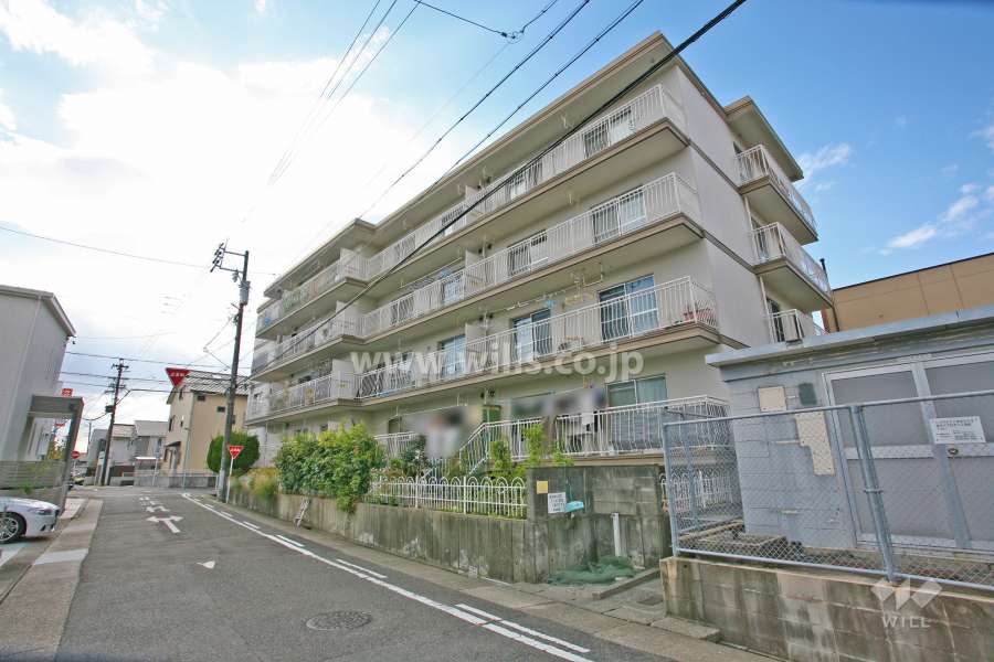 東海植田ハイツの外観